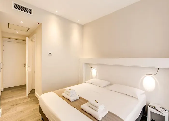 Ecce Bed & Breakfast 4*