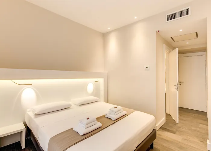 Bed & Breakfast Ecce 4*