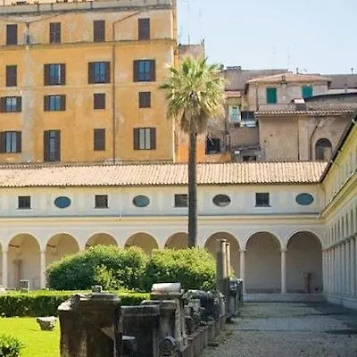 Ecce Bed & Breakfast 4*