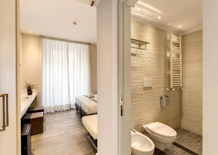 Ecce 4* Rome